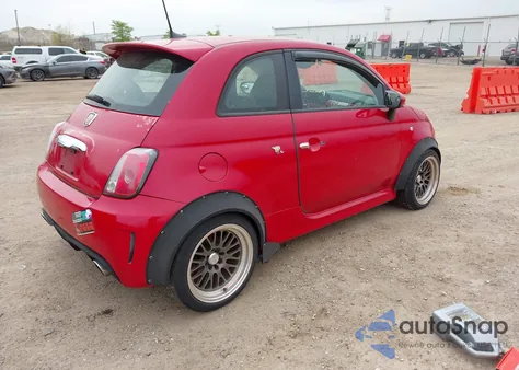 2016 Fiat 500 Abarth из США, поврежденный, VIN 3C3CFFFH7GT191087